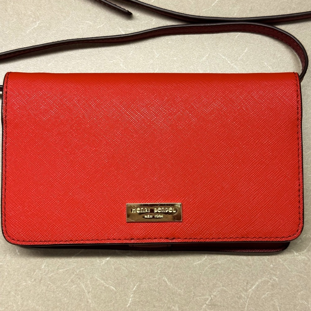 Henri Bendel phone case